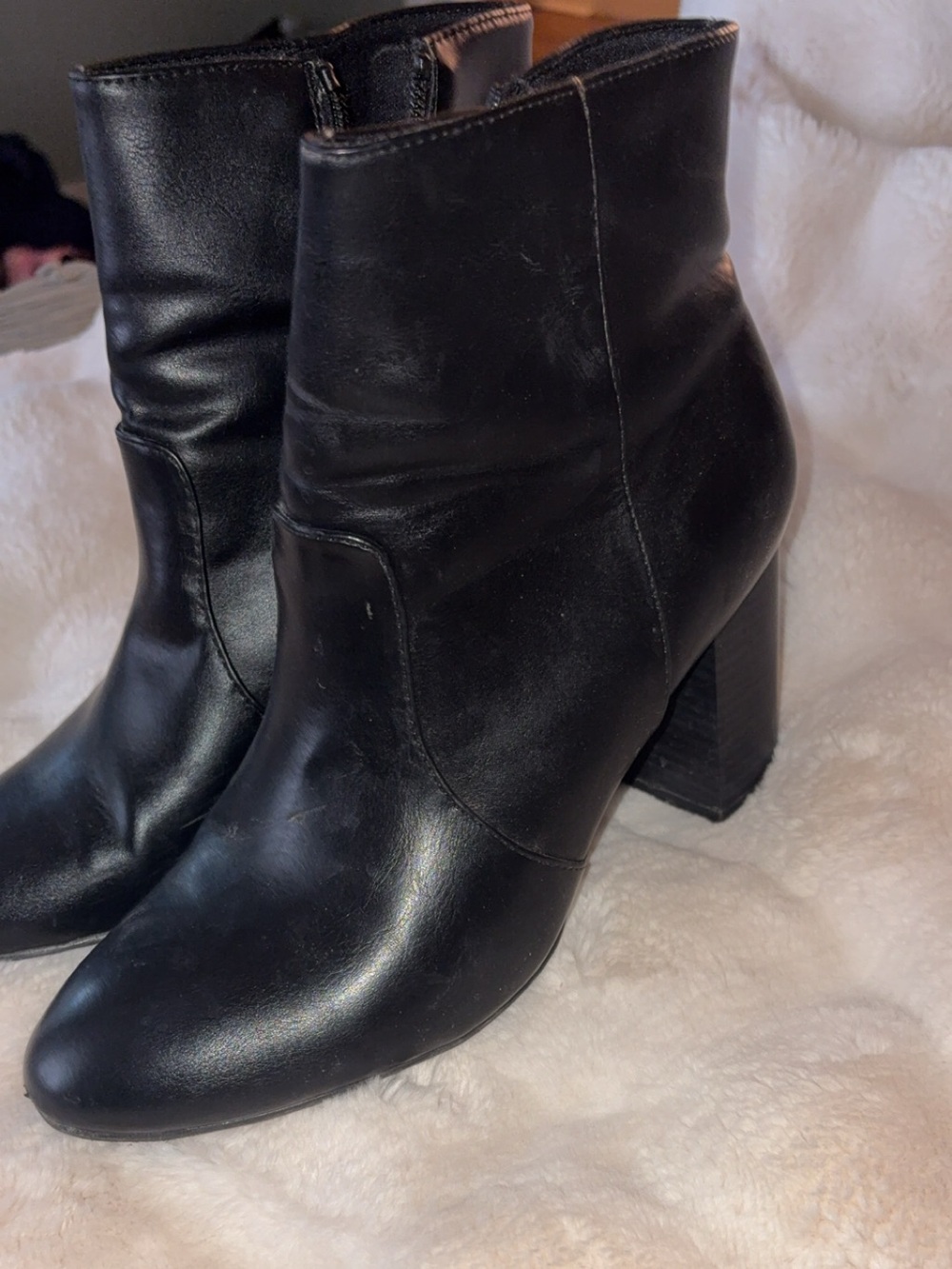 Old Navy Black Block Heel Ankle Boots